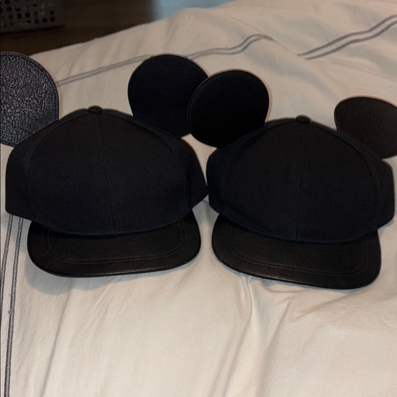 Black Pleather Mickey Ears Cap. Disney x H&M - Picture 3 of 5
